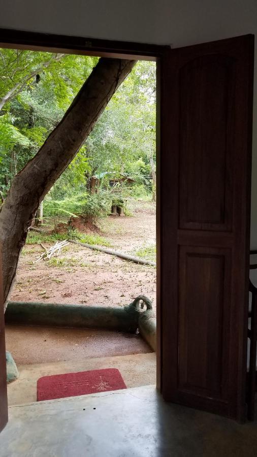 Sigiri Holiday Villa Sigiriya Esterno foto