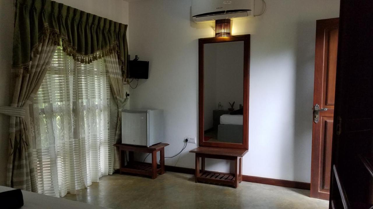 Sigiri Holiday Villa Sigiriya Esterno foto